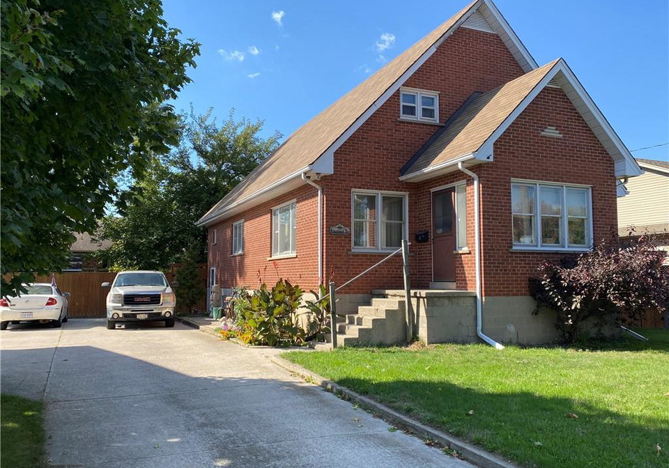 66-rowanwood-avenue-brantford-ontario-40817736