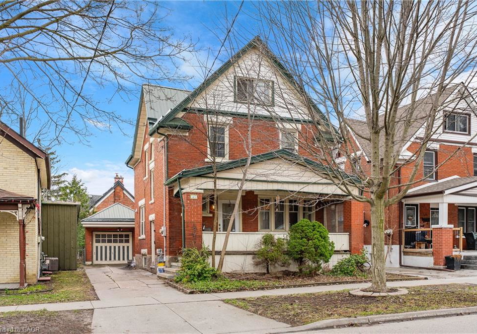 327-park-street-kitchener-ontario-40817777