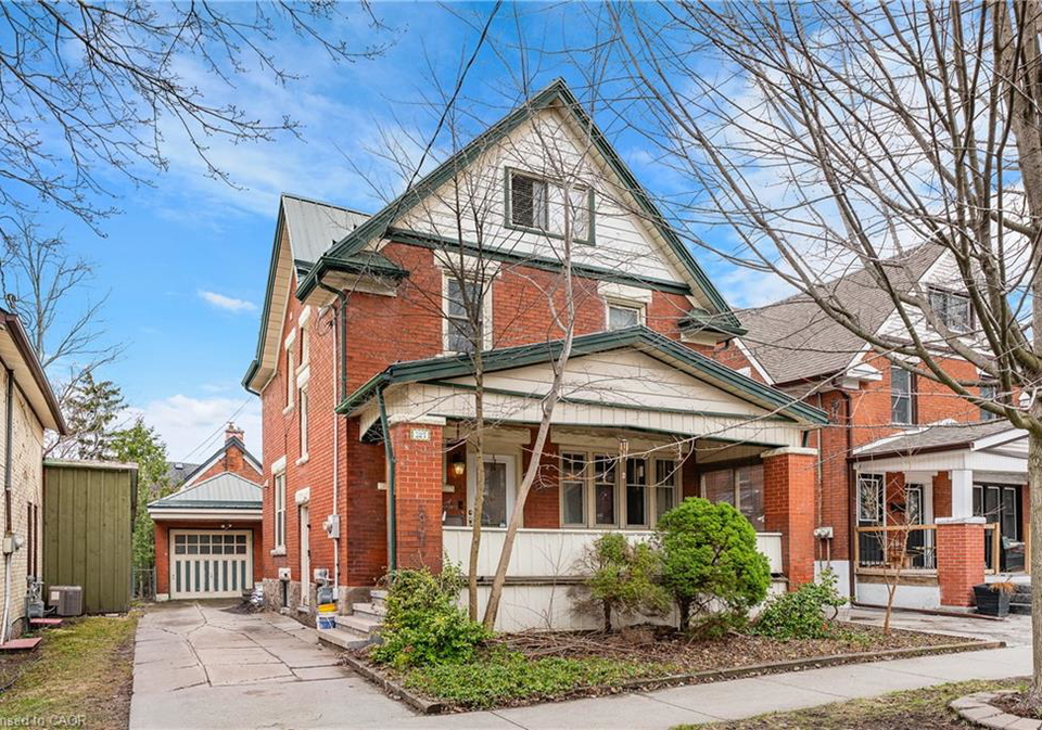 327-park-street-kitchener-ontario-40817777
