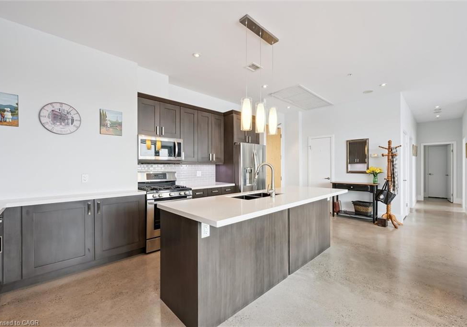 1-victoria-street-kitchener-ontario-40817778
