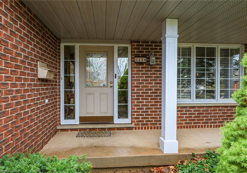 5134-oakwood-avenue-beamsville-ontario-40817790