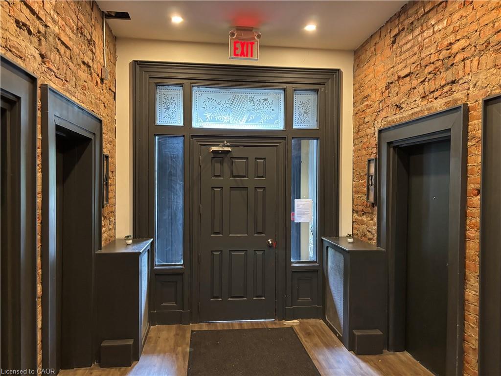 123-macnab-street-s-hamilton-ontario-40817853