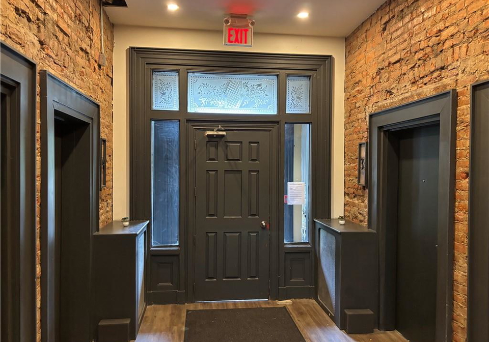123-macnab-street-s-hamilton-ontario-40817853