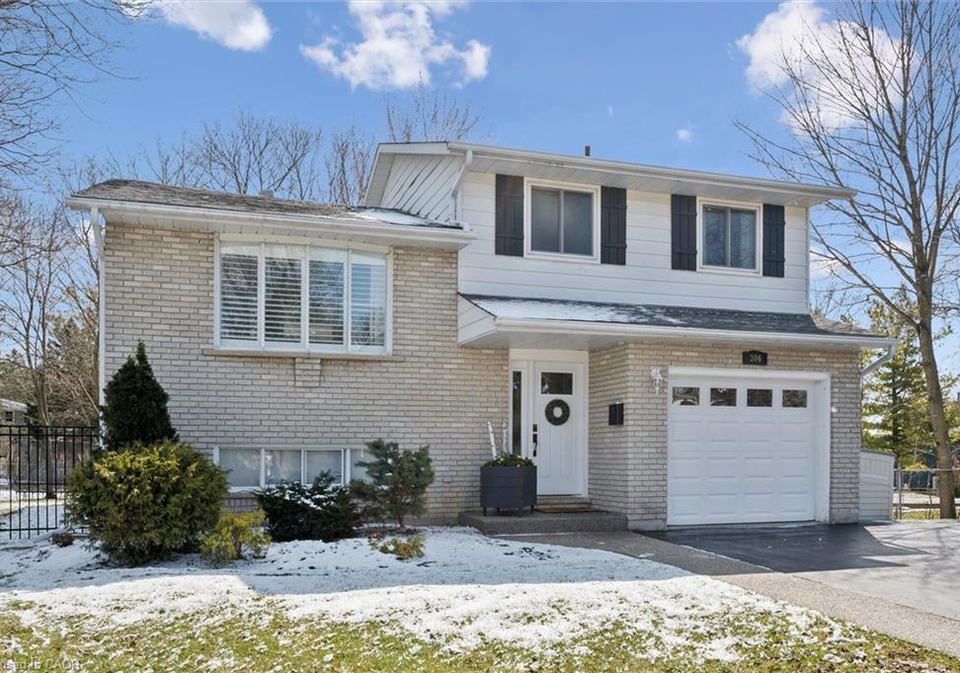 306-daleside-place-waterloo-ontario-40817861