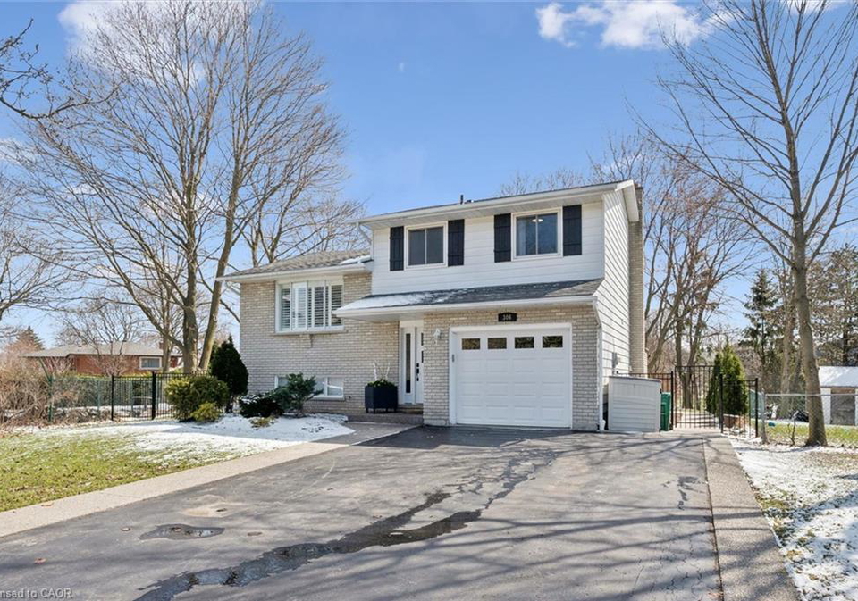 306-daleside-place-waterloo-ontario-40817861