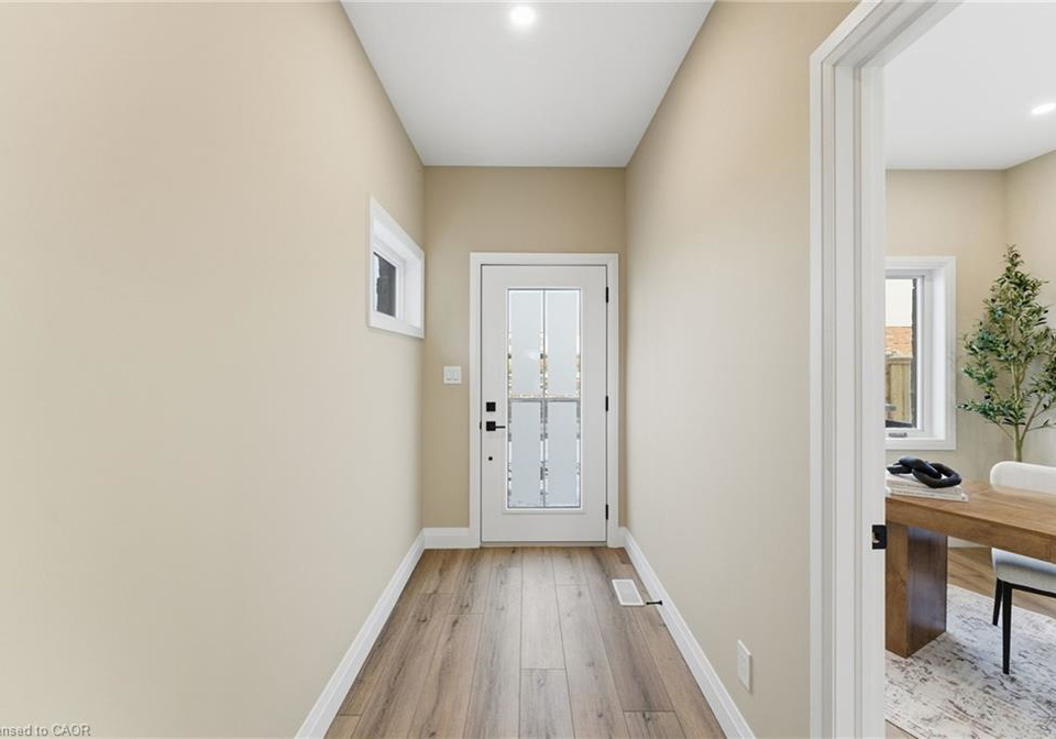 29-weymouth-street-elmira-ontario-40817957