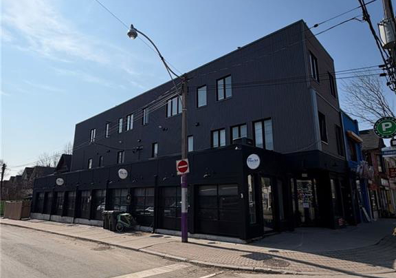 1415-gerrard-street-e-toronto-ontario-40817959