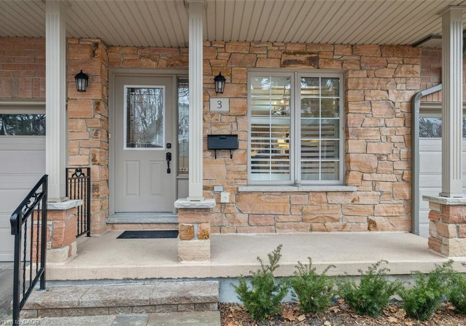 1019-north-shore-boulevard-e-burlington-ontario-40817971