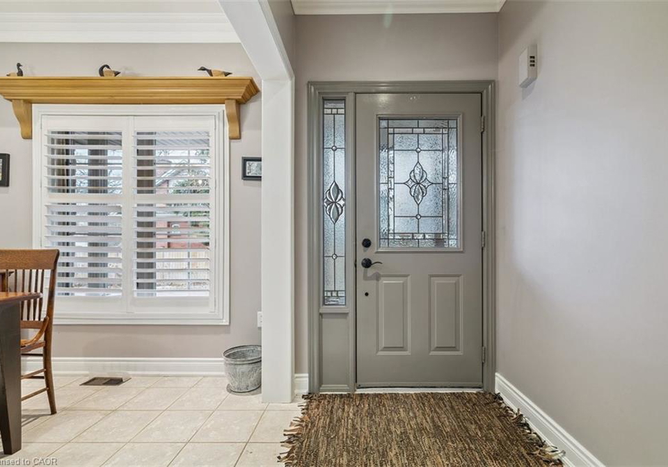 1019-north-shore-boulevard-e-burlington-ontario-40817971