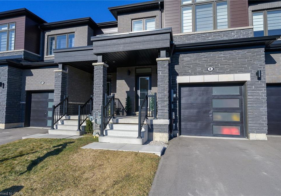 8-owl-lane-caledonia-ontario-40817989