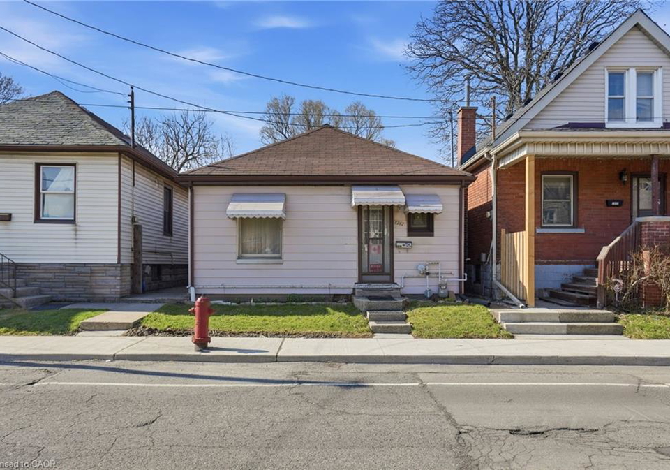 1382-cannon-street-e-hamilton-ontario-40817999