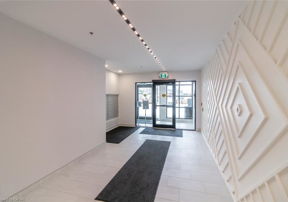 110-fergus-avenue-kitchener-ontario-40818018