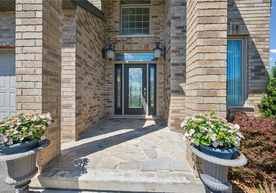 103-gouda-place-cambridge-ontario-40818051