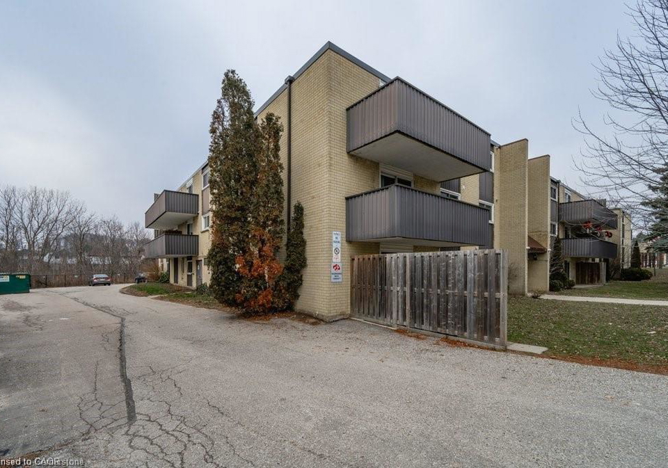 75-hazelglen-drive-kitchener-ontario-40818055