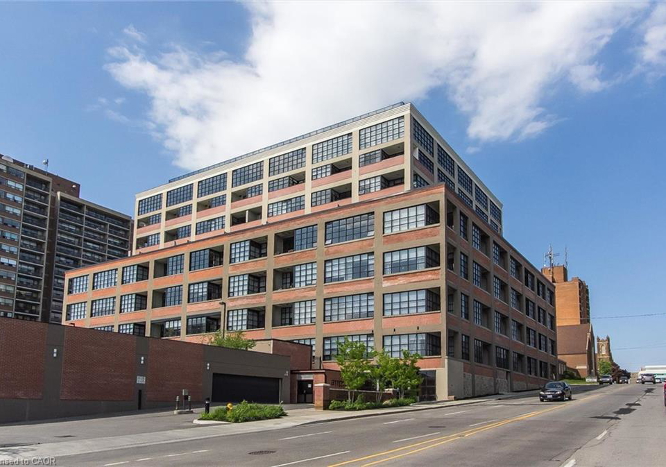 112-benton-street-kitchener-ontario-40818082