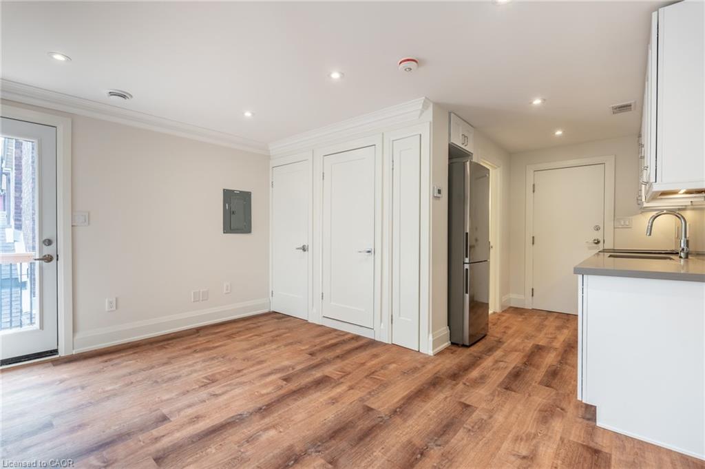 91-wellington-street-s-hamilton-ontario-40818099