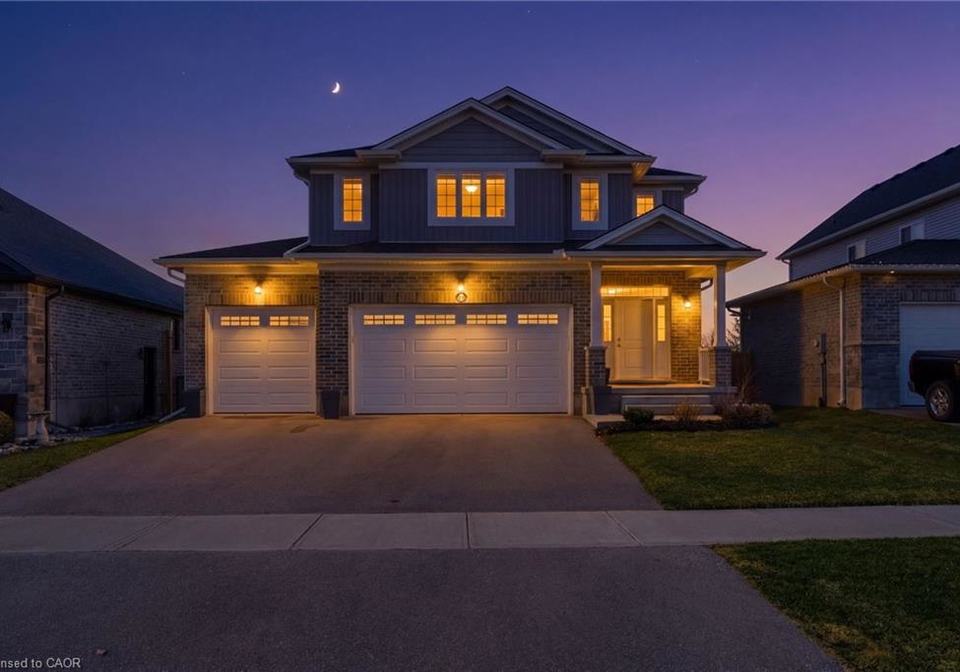 163-holley-avenue-tavistock-ontario-40818104