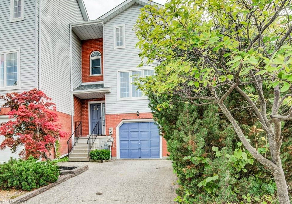 633-grange-crescent-waterloo-ontario-40818116