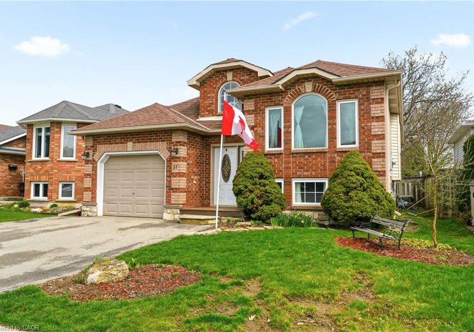 37-thistlemoor-drive-caledonia-ontario-40818124