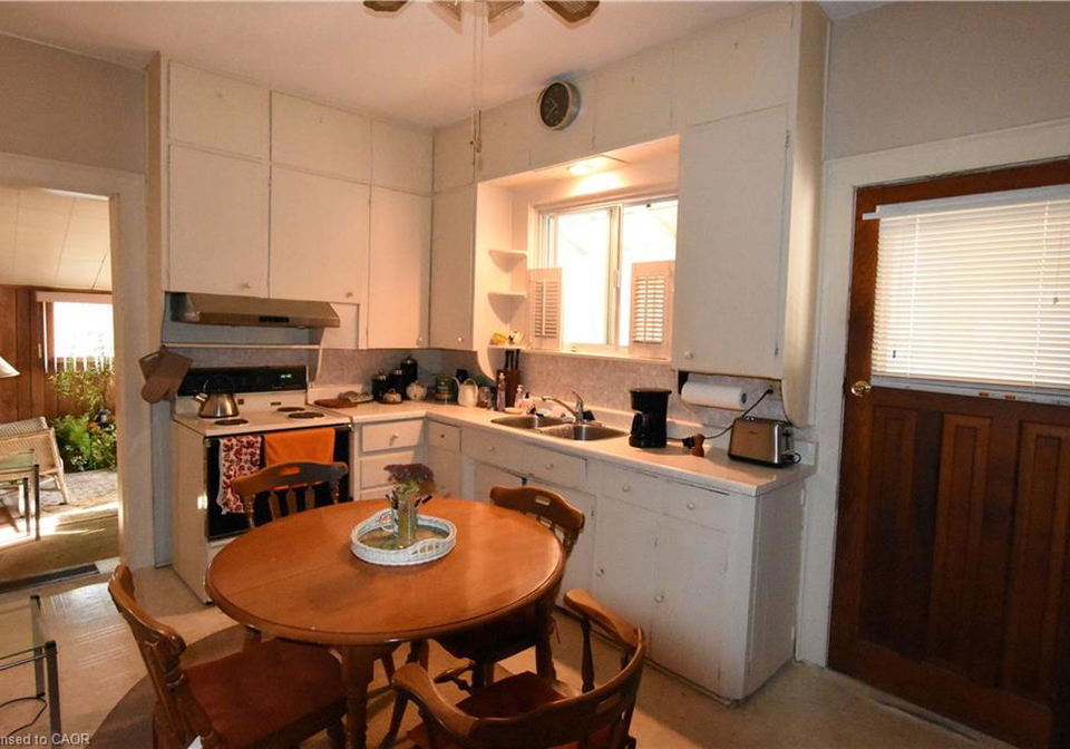 85-head-street-n-simcoe-ontario-40818204
