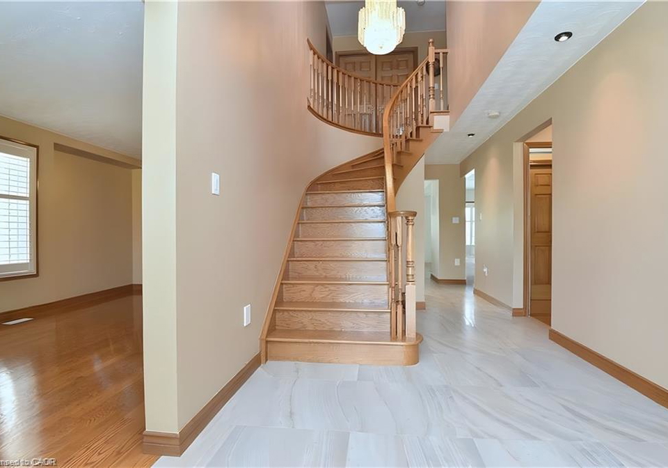 1223-upper-paradise-road-hamilton-ontario-40818210