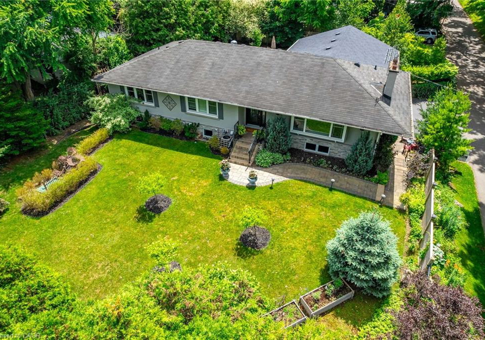 4306-lakeshore-road-burlington-ontario-40818214
