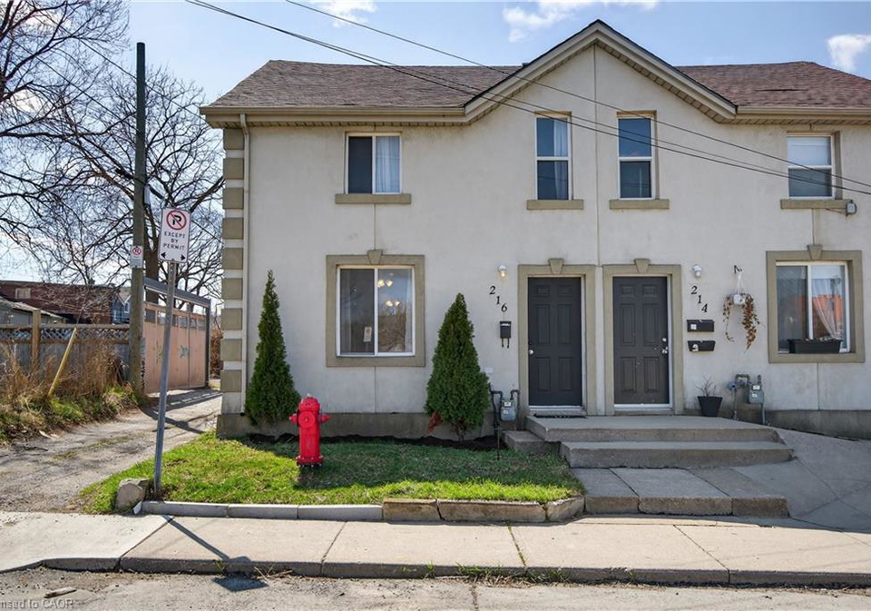 216-robert-street-hamilton-ontario-40818223