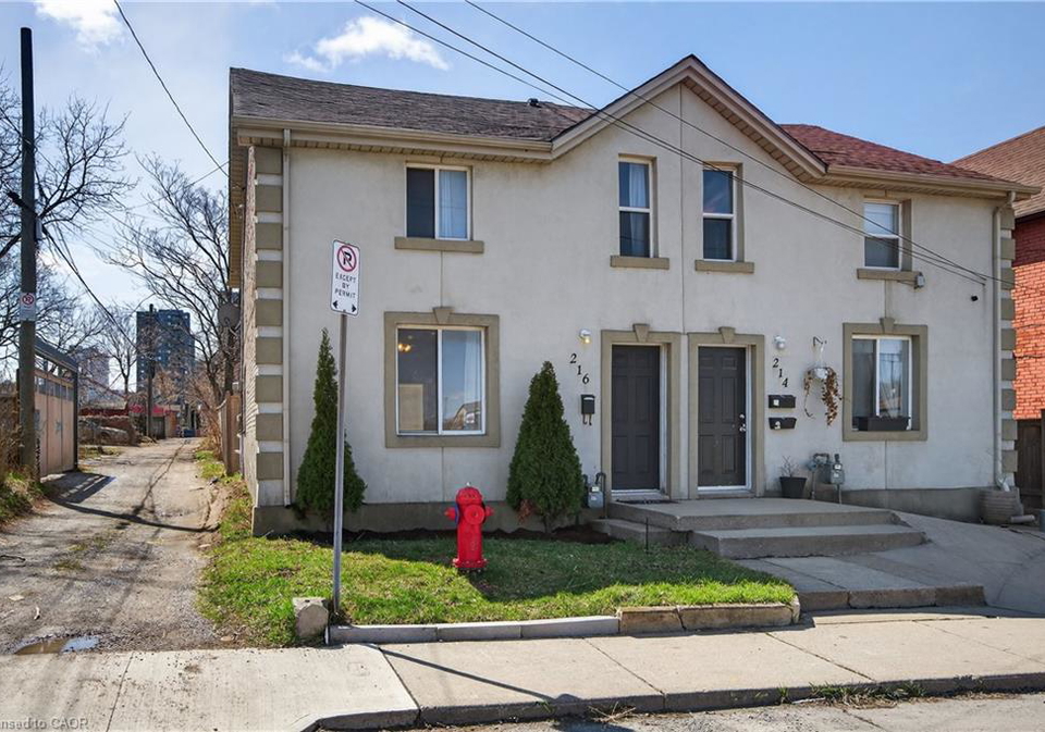 216-robert-street-hamilton-ontario-40818223