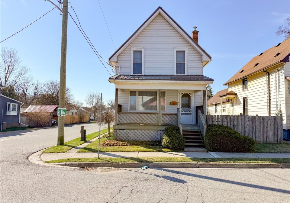 42-patterson-street-simcoe-ontario-40818243