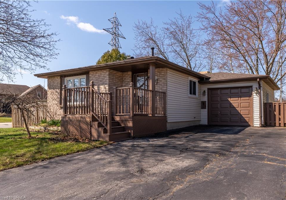 390-brantwood-park-road-brantford-ontario-40818260