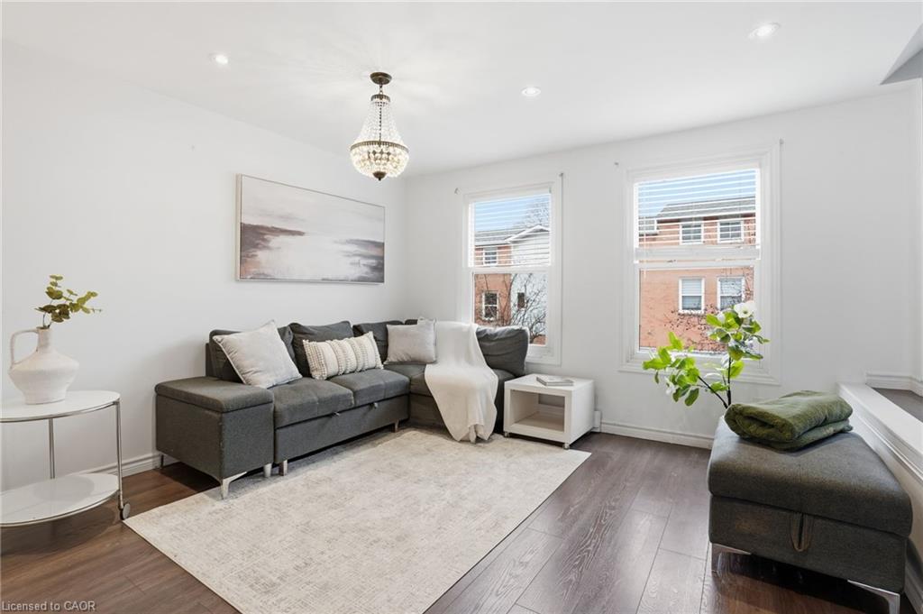 1255-upper-gage-avenue-hamilton-ontario-40818289