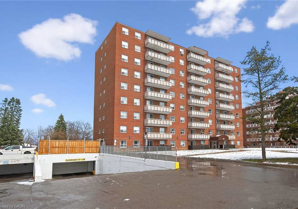 851-queenston-road-stoney-creek-ontario-40818312
