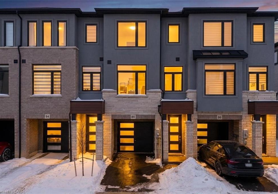 155-equestrian-way-cambridge-ontario-40818334