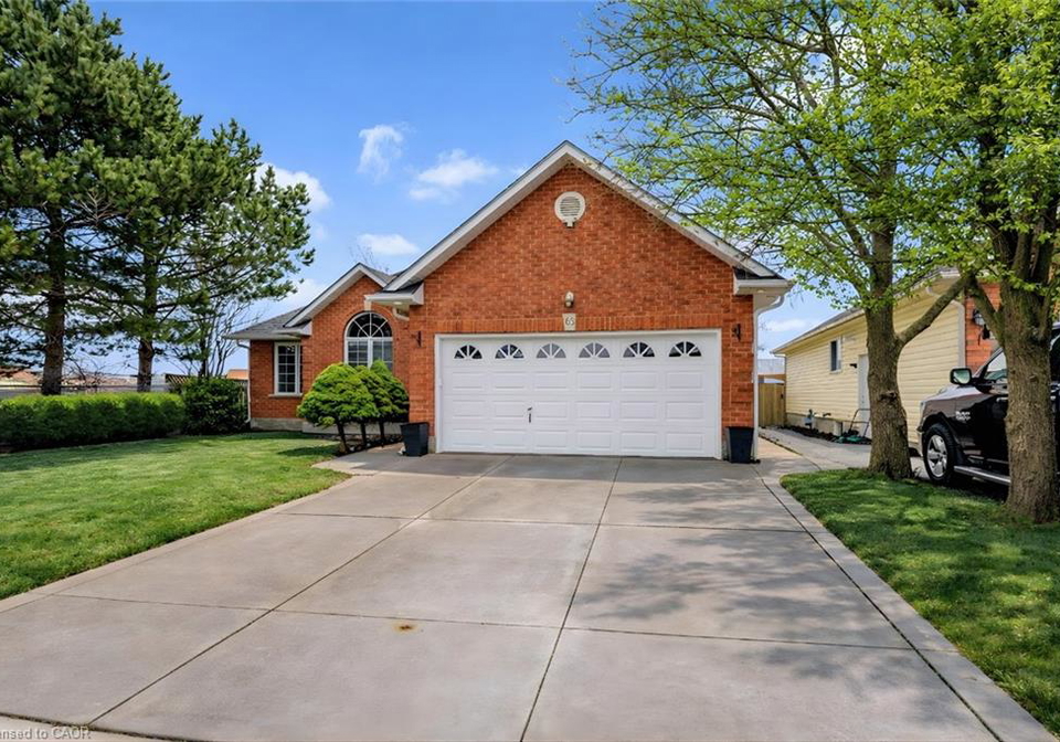 65-thistlemoor-drive-caledonia-ontario-40818336