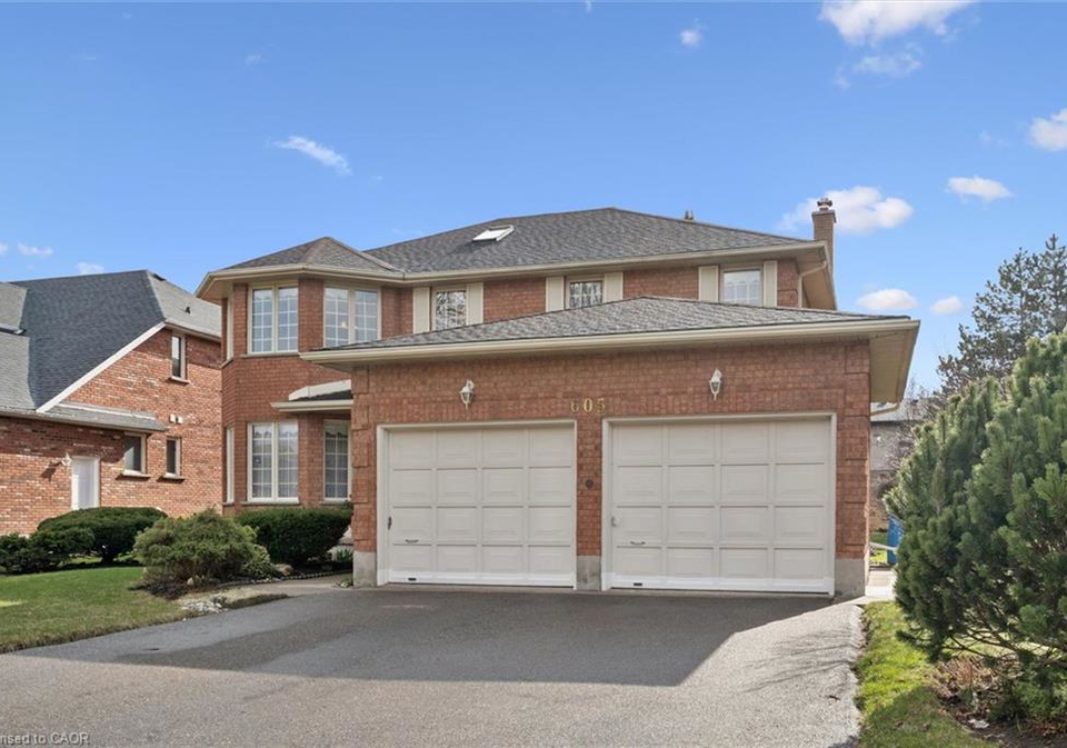 605-stonebury-crescent-waterloo-ontario-40818338
