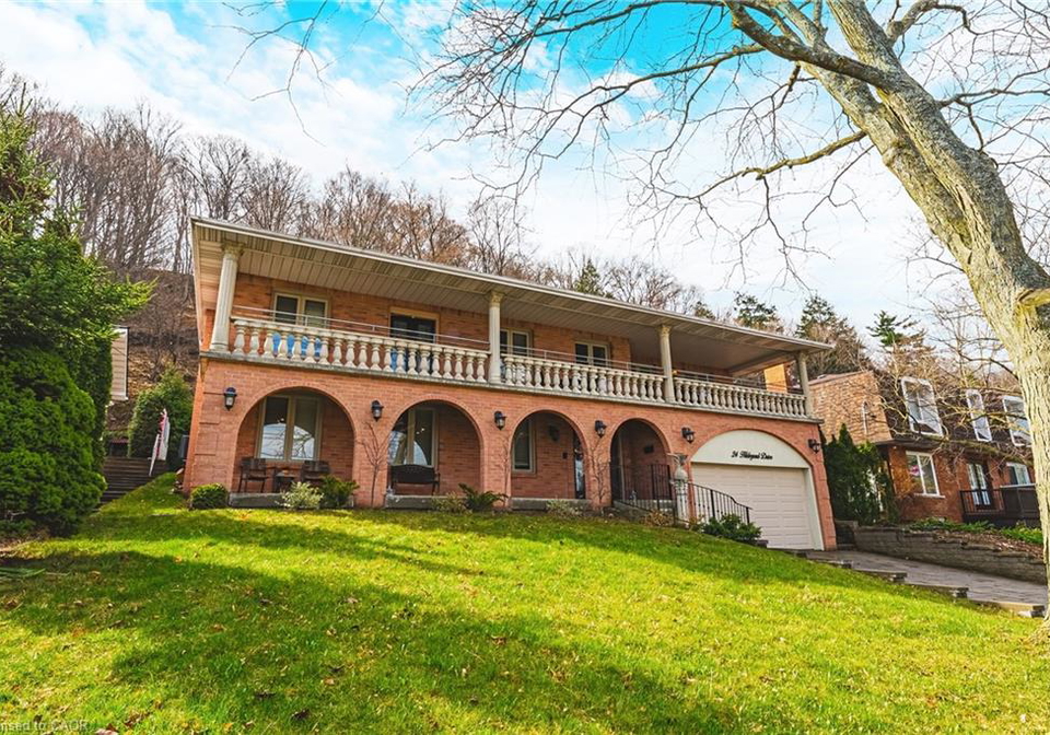 24-hildegard-drive-hamilton-ontario-40818385