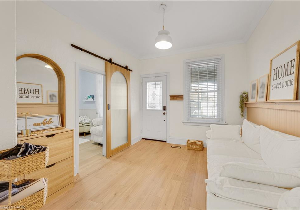 6-ben-lomond-place-hamilton-ontario-40818388