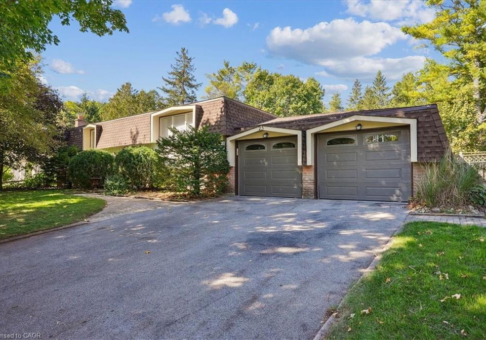 25-bannisdale-way-hamilton-ontario-40818465