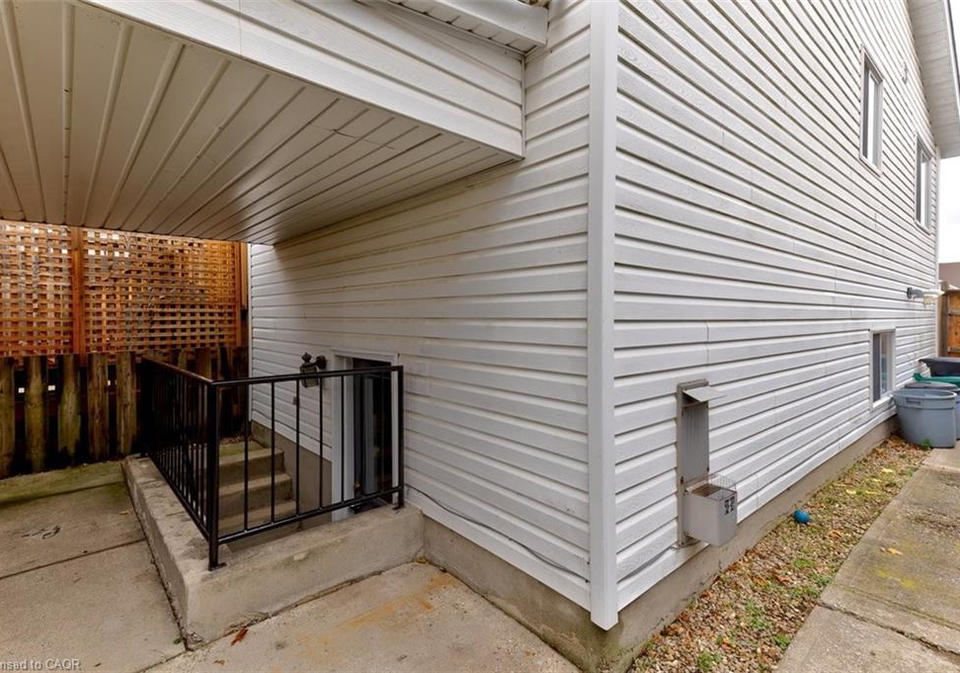 514-mortimer-drive-cambridge-ontario-40818471