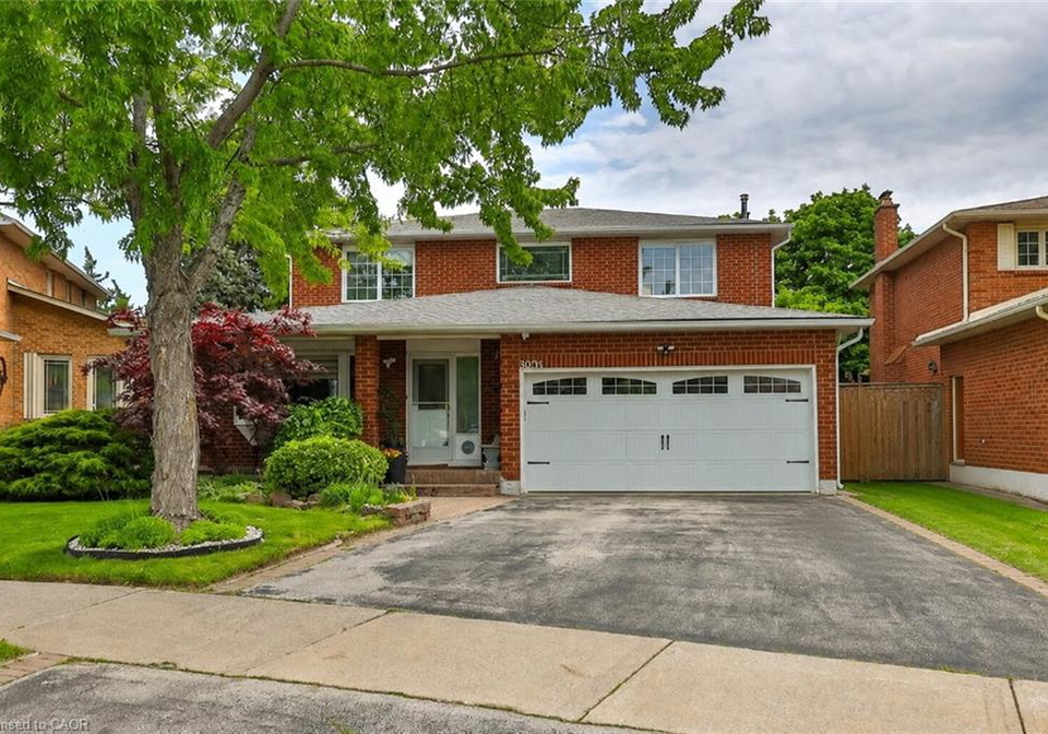 2031-pen-street-oakville-ontario-40818517