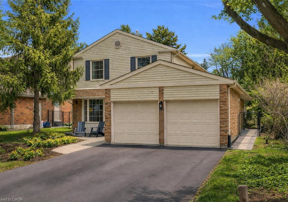 320-tatlock-drive-waterloo-ontario-40818519