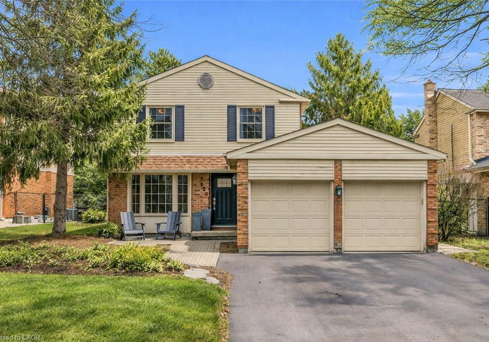 320-tatlock-drive-waterloo-ontario-40818519