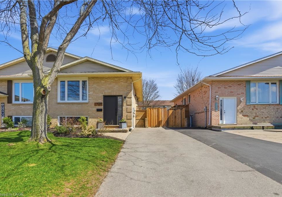 4533-carriage-road-lincoln-ontario-40818548