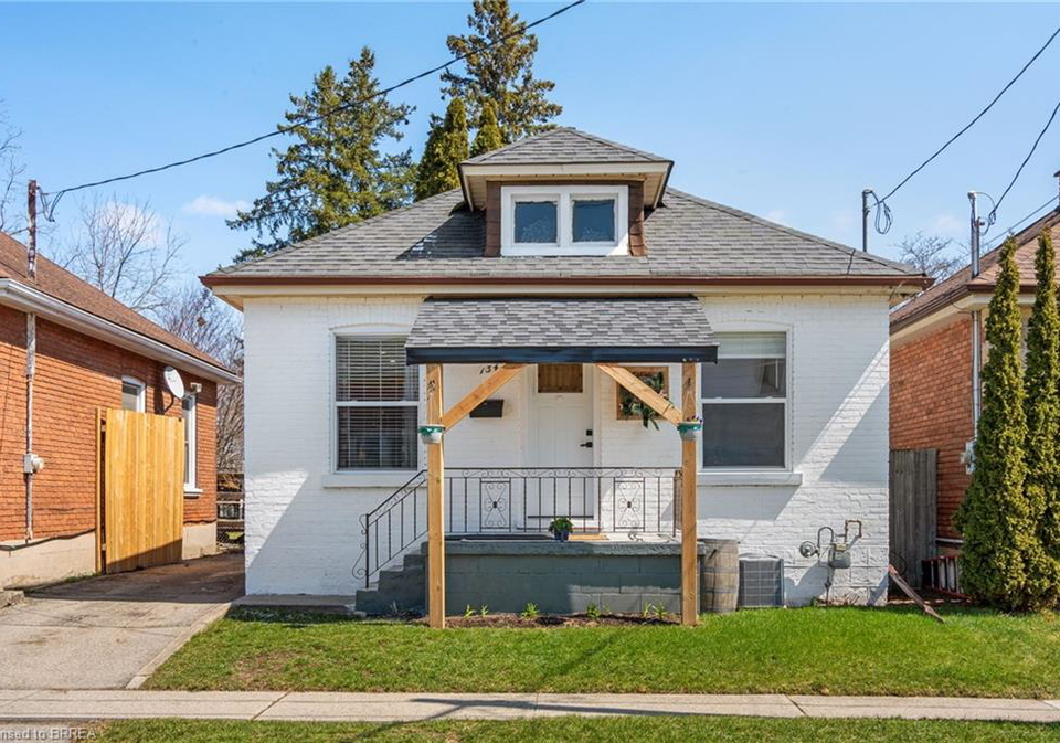 134-superior-street-brantford-ontario-40818561