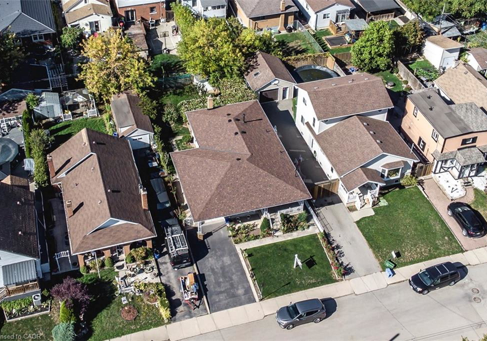 31-adair-avenue-hamilton-ontario-40818630