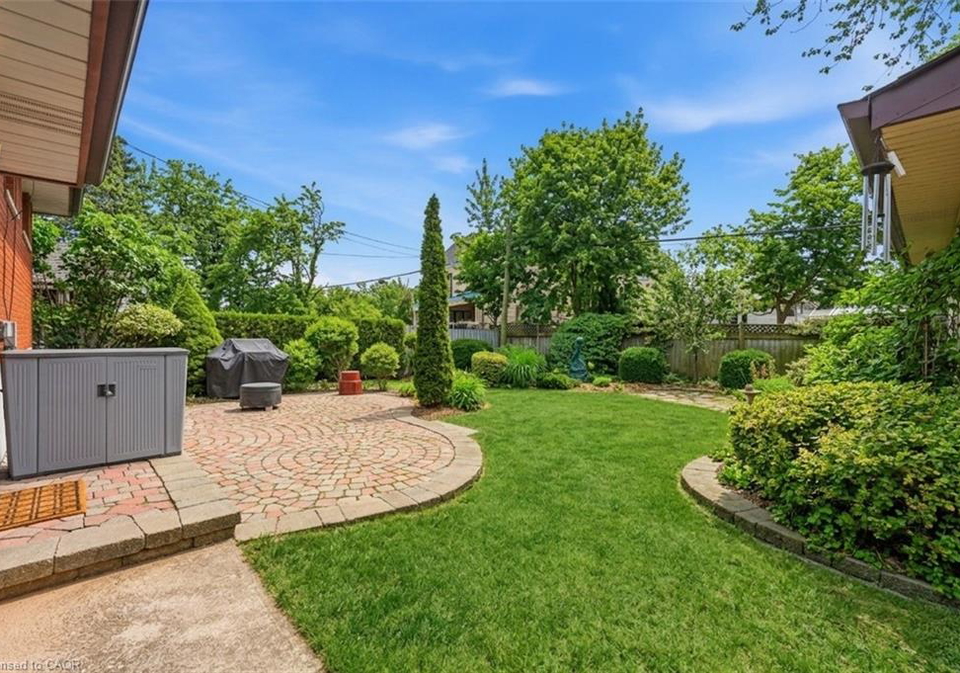 5376-spruce-avenue-burlington-ontario-40818654