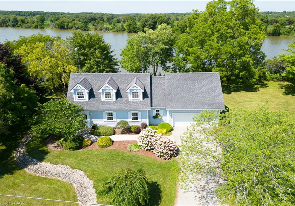 1042-river-road-cayuga-ontario-40818750