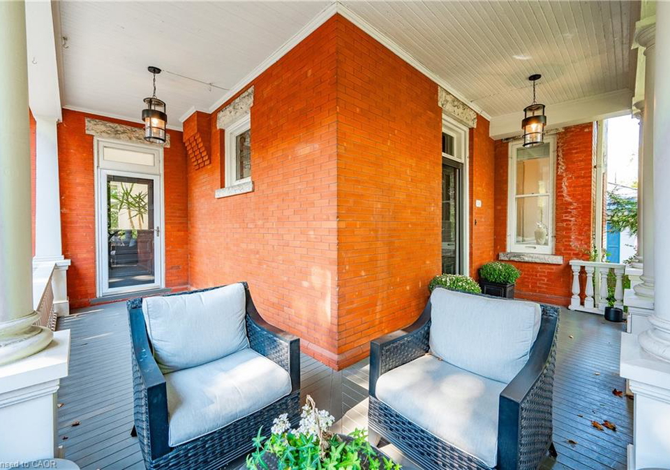 138-dublin-street-n-guelph-ontario-40818763