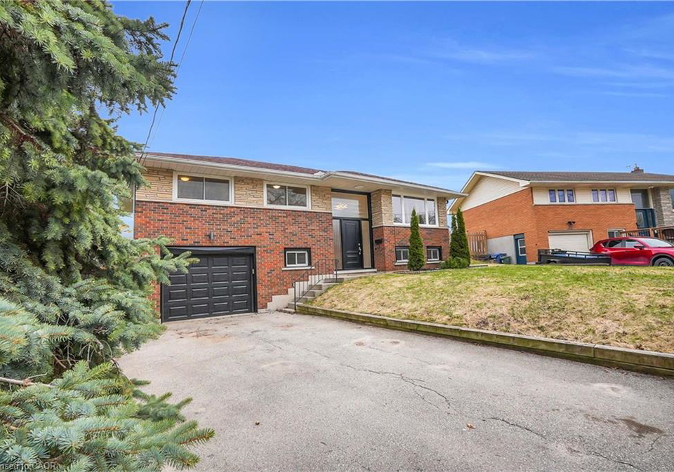 37-nicklin-crescent-guelph-ontario-40818776