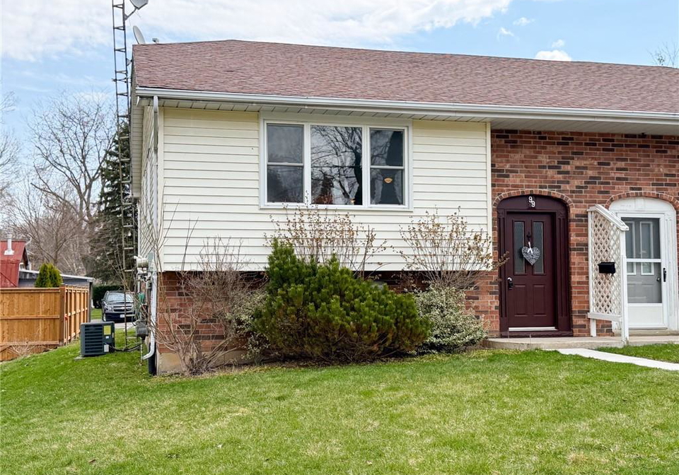 99-wellington-street-waterford-ontario-40818798